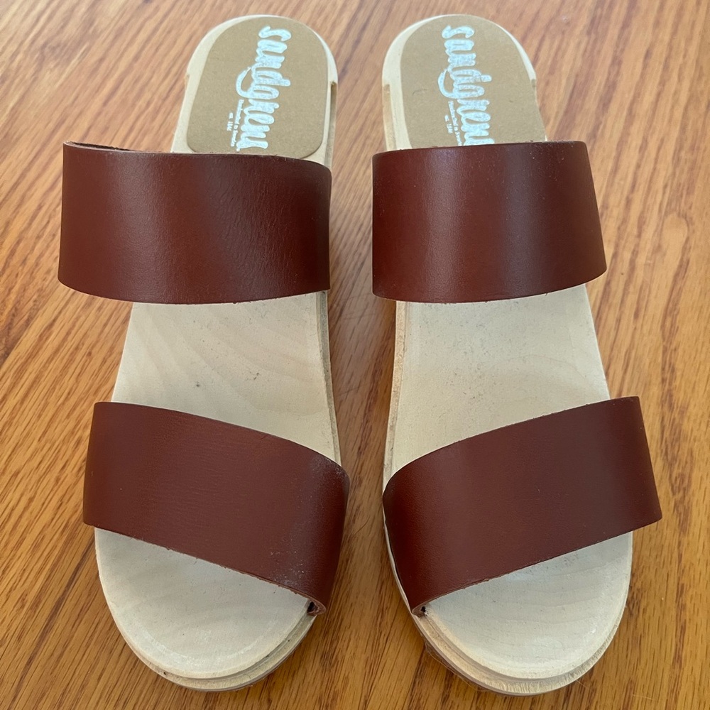 Sangrens Women's Brown Sandals - New Never Worn